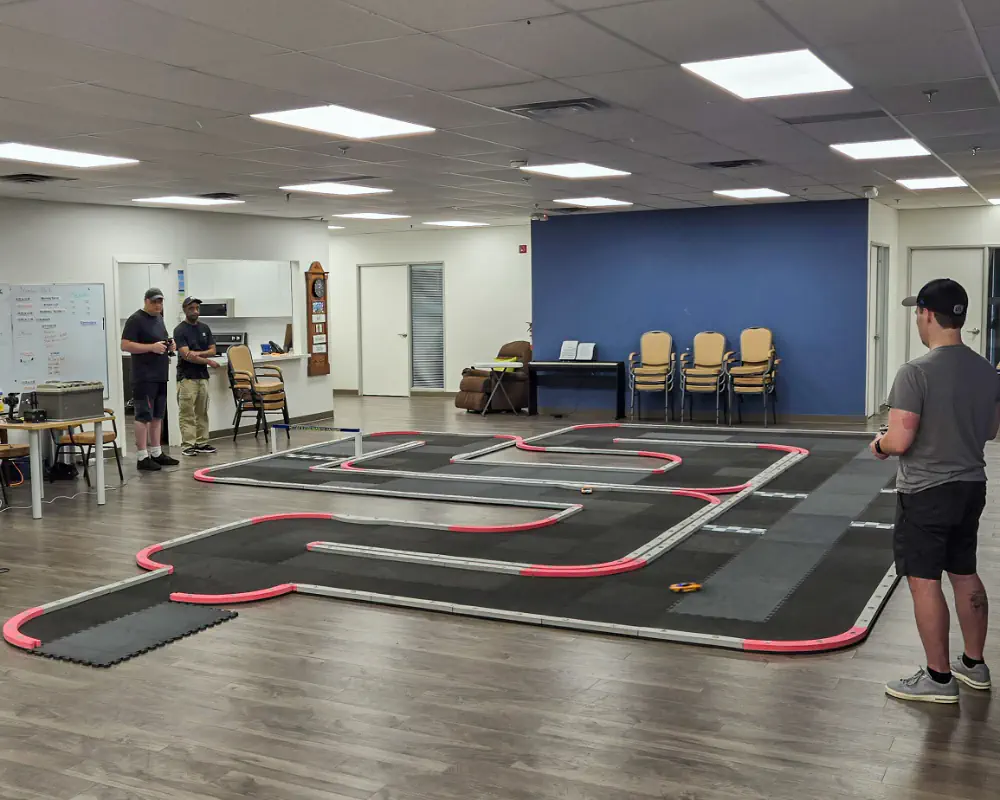 Racers running 1/12 scale on-road cars on HUR's new track